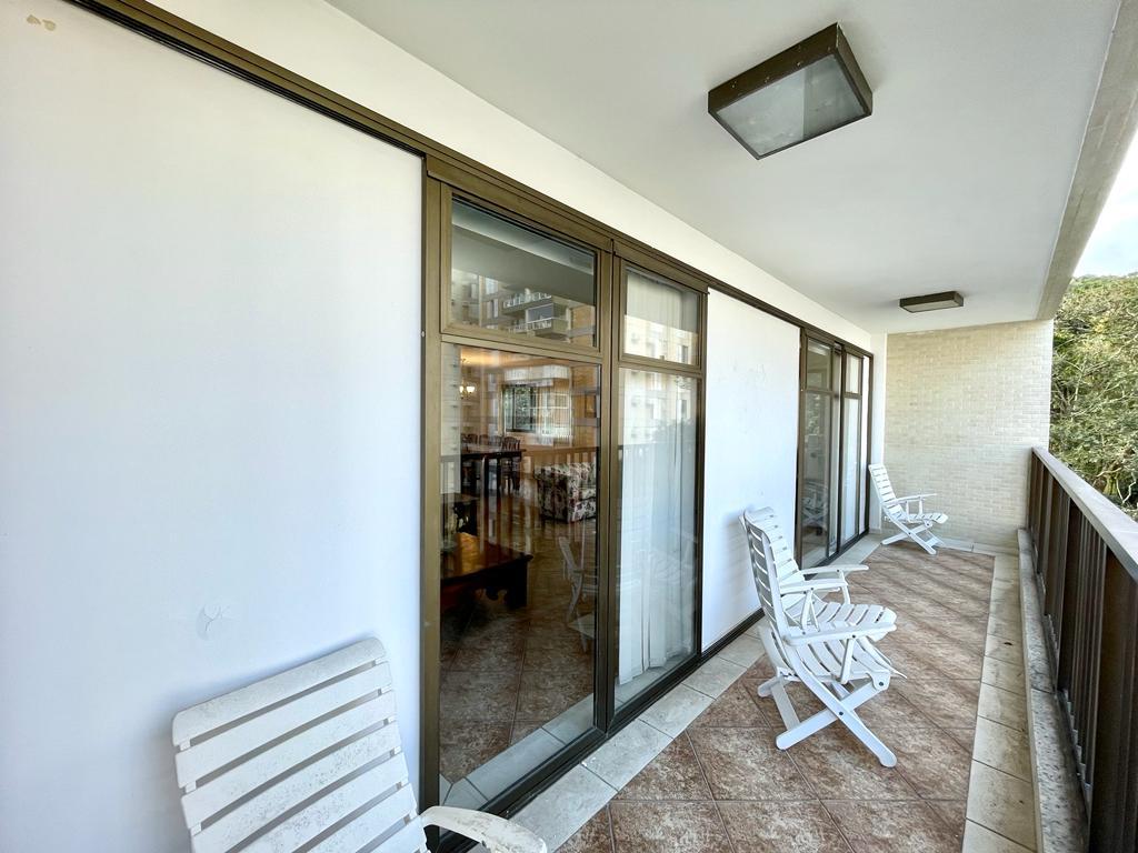 Apartamento-4-dormitorios-Guaiúba