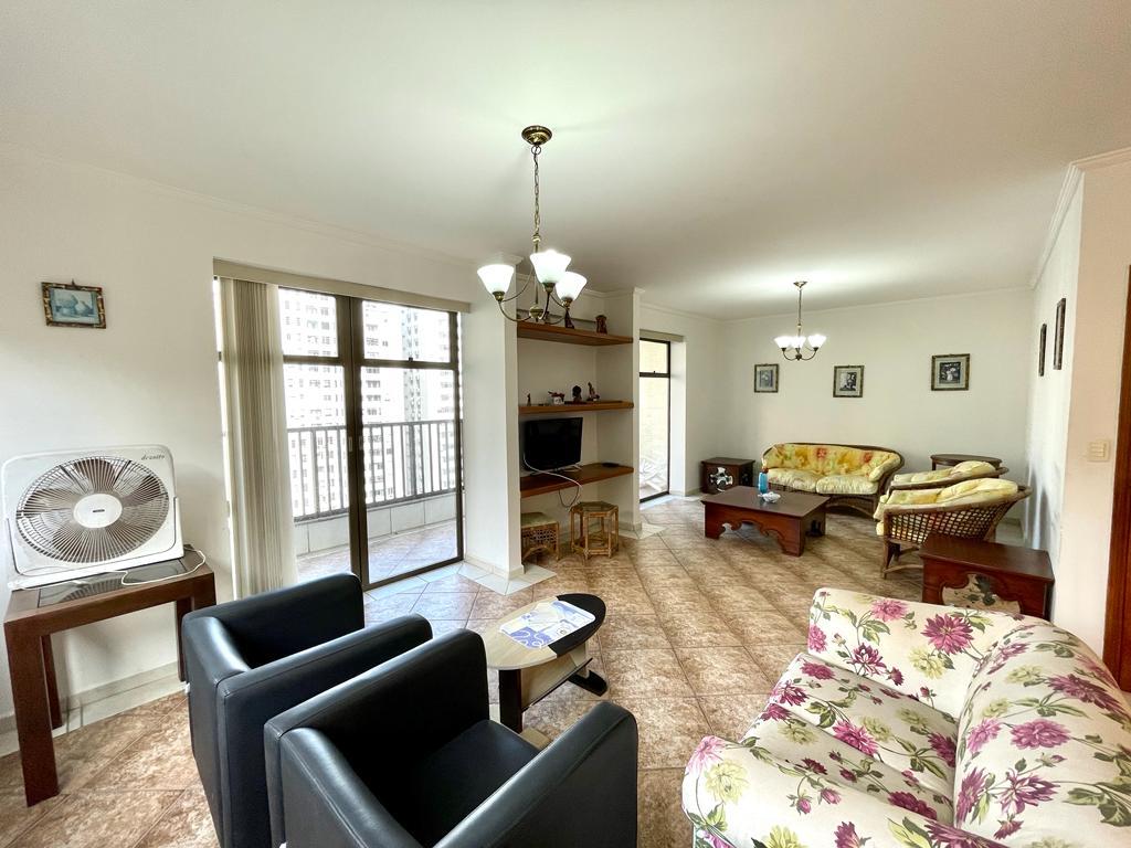 Apartamento-4-dormitorios-Guaiúba